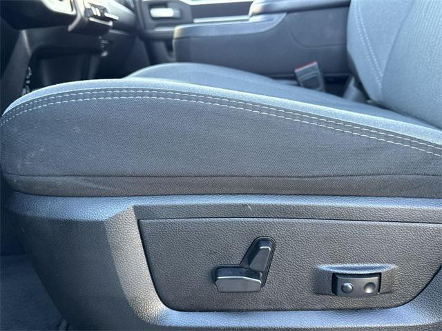 used 2024 Ram 2500 car, priced at $35,686