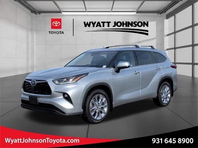 used 2020 Toyota Highlander Hybrid car, priced at $33,994