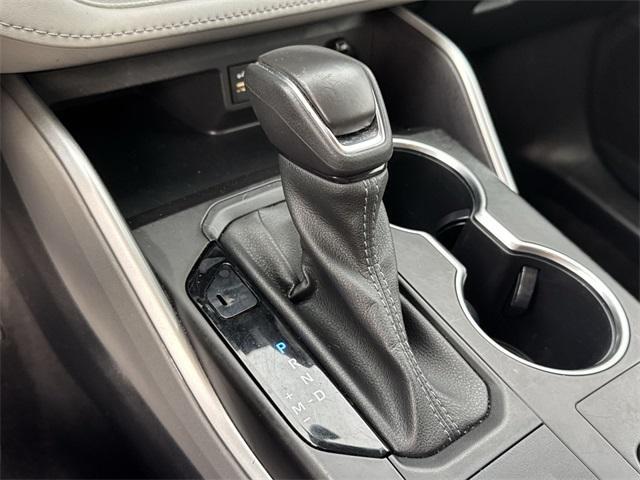 used 2023 Toyota Highlander car, priced at $27,646