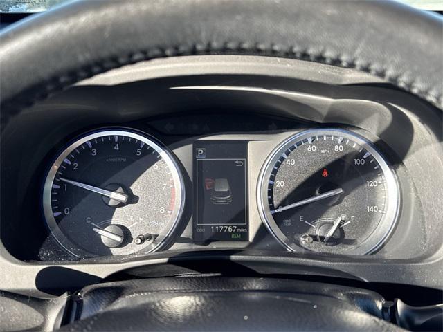 used 2018 Toyota Highlander car, priced at $19,495