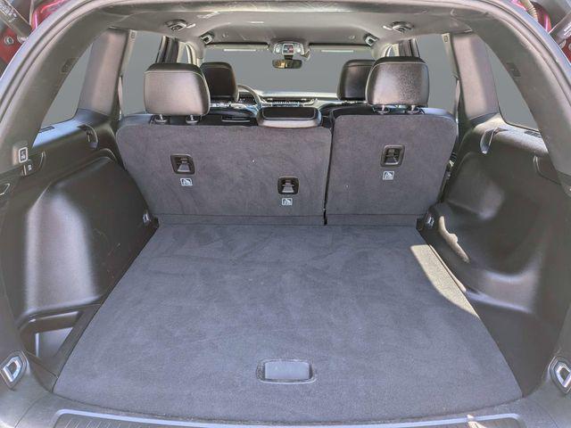 used 2024 Jeep Grand Cherokee car, priced at $27,901