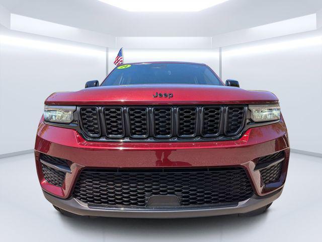 used 2024 Jeep Grand Cherokee car, priced at $27,901