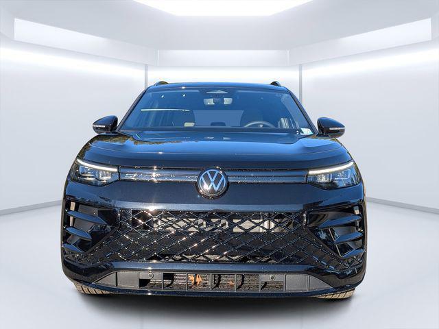new 2026 Volkswagen Tiguan car, priced at $33,988