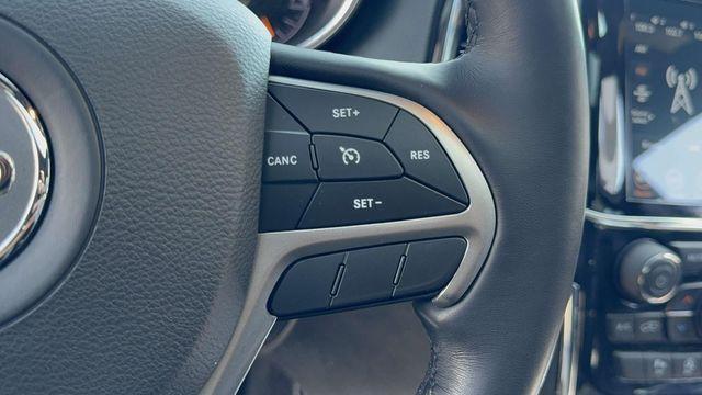 used 2022 Jeep Grand Cherokee WK car, priced at $27,957