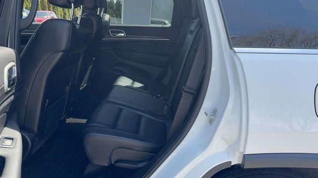 used 2022 Jeep Grand Cherokee WK car, priced at $27,957