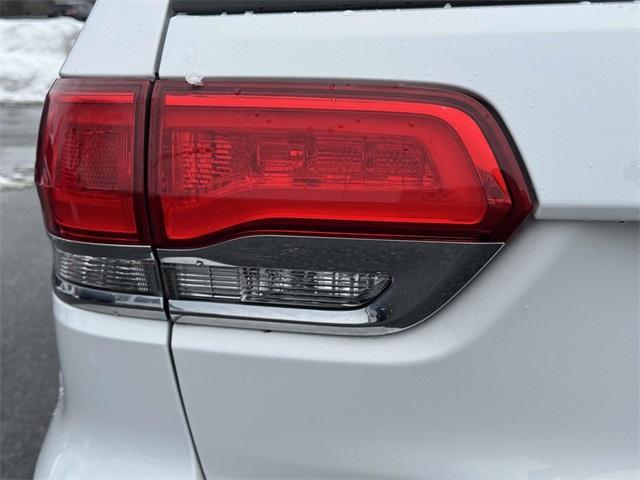 used 2019 Jeep Grand Cherokee car, priced at $19,842