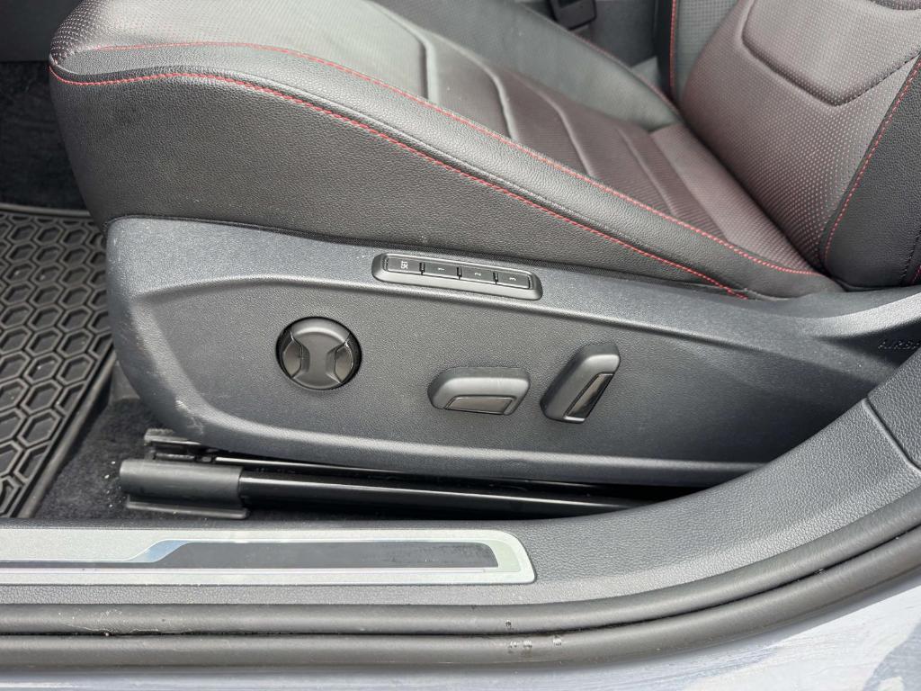 used 2024 Volkswagen Jetta GLI car, priced at $31,130