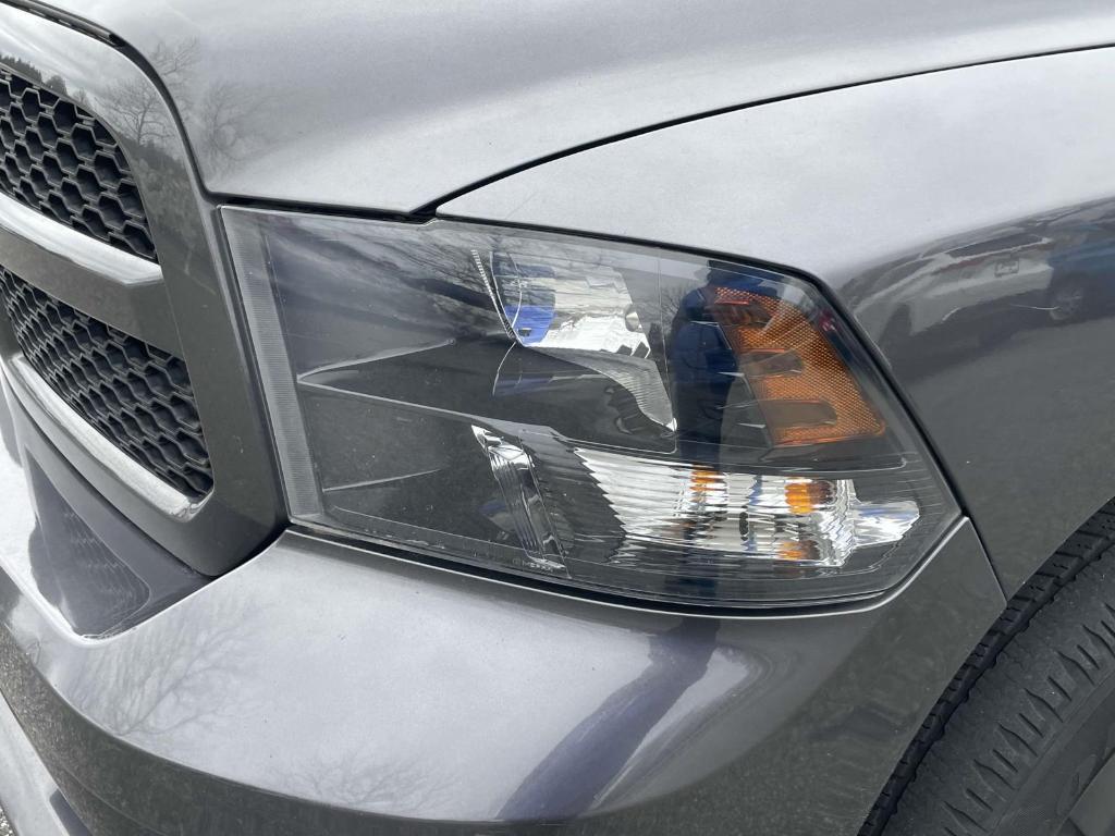 used 2019 Ram 1500 Classic car, priced at $23,545