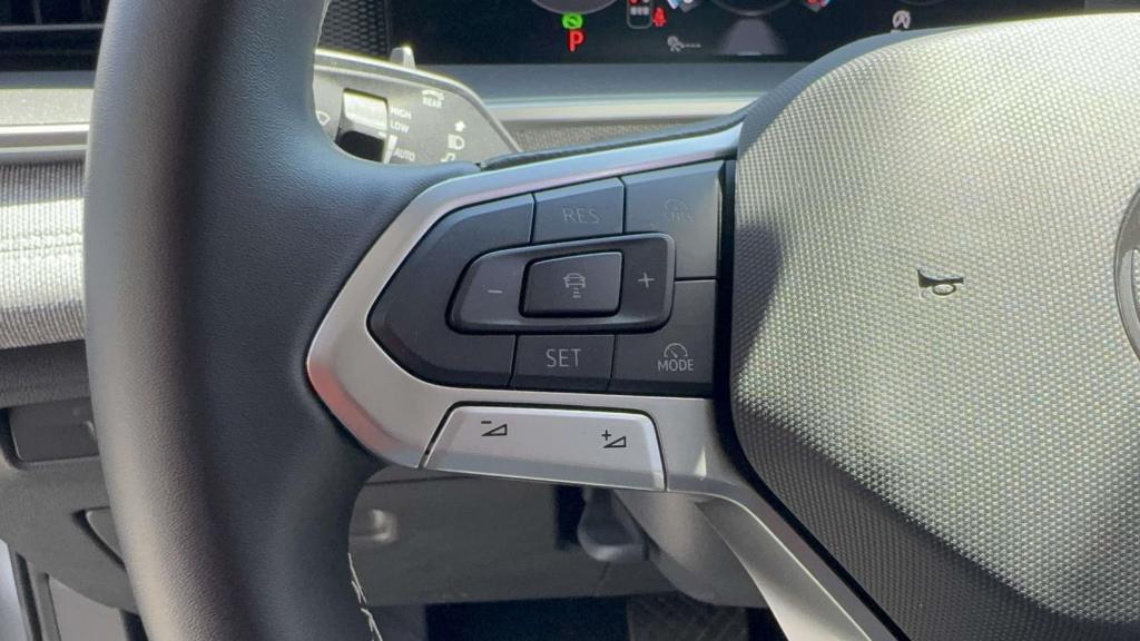 used 2026 Volkswagen Tiguan car, priced at $31,727