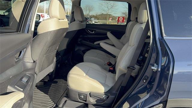 used 2025 Subaru Ascent car, priced at $34,999