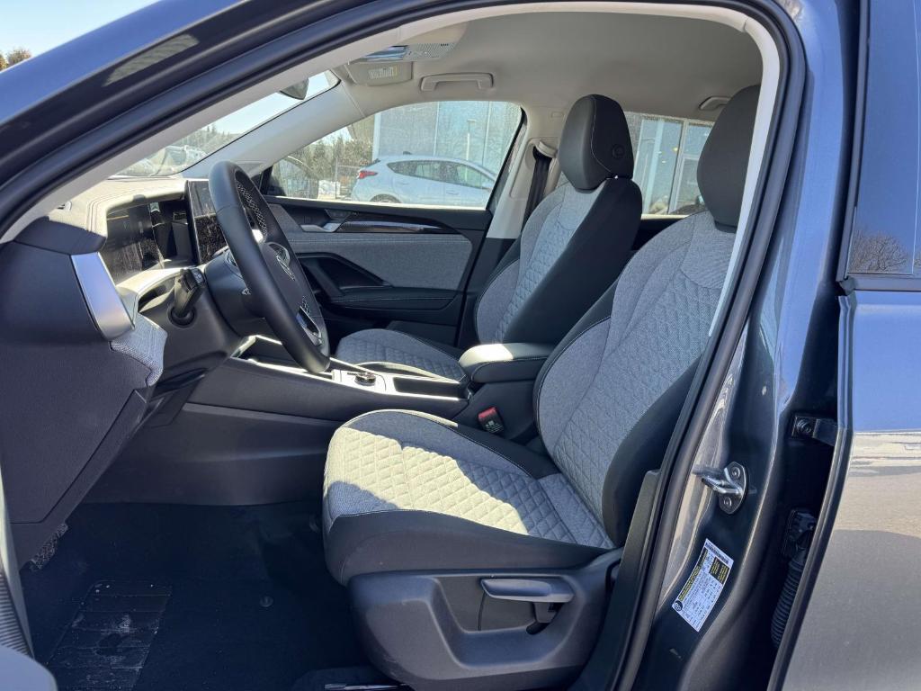 used 2025 Volkswagen Tiguan car, priced at $28,881