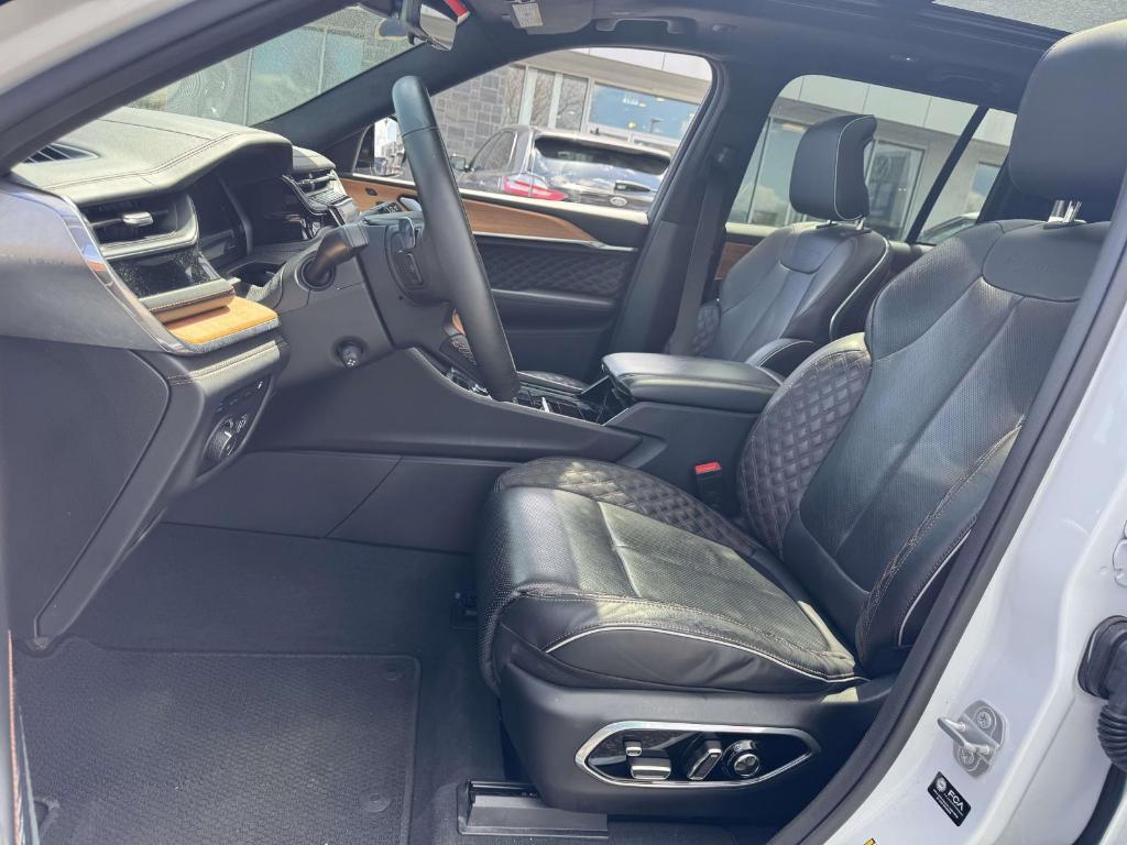 used 2023 Jeep Grand Cherokee 4xe car, priced at $37,997