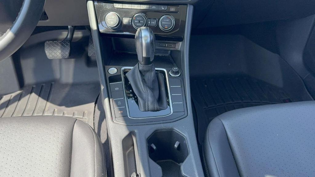 used 2020 Volkswagen Jetta car, priced at $15,634