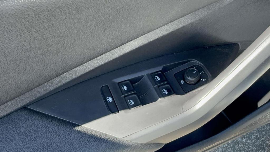 used 2020 Volkswagen Jetta car, priced at $15,634