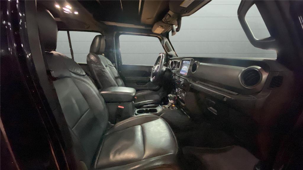 used 2022 Jeep Wrangler Unlimited car, priced at $28,000