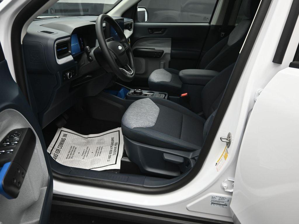 new 2025 Ford Maverick car, priced at $34,560