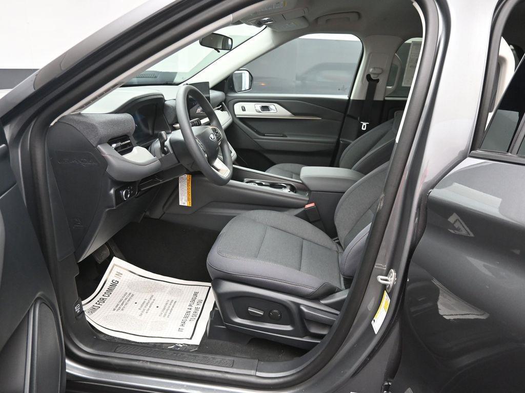 new 2026 Ford Explorer car, priced at $42,560