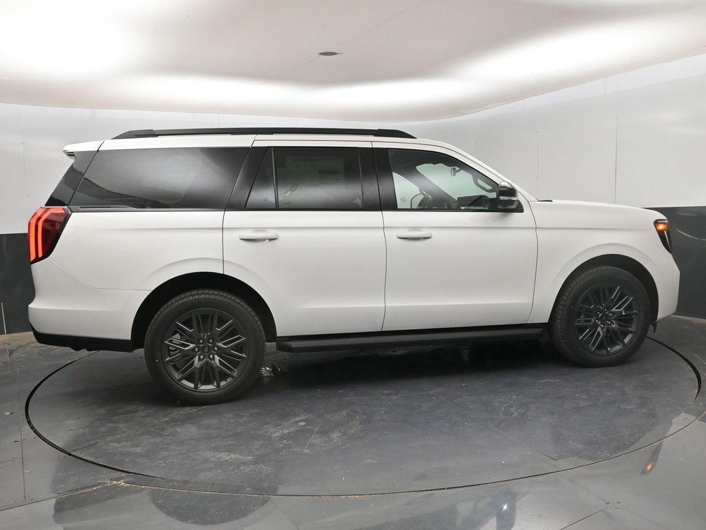 new 2026 Ford Expedition car, priced at $81,115