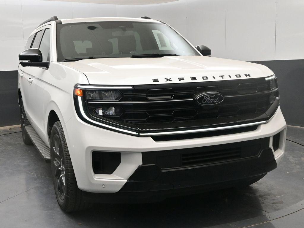 new 2026 Ford Expedition car, priced at $81,115