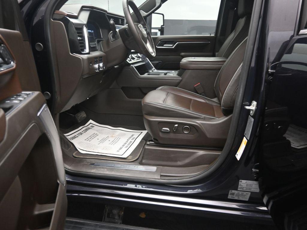 used 2025 GMC Sierra 2500 car, priced at $78,880