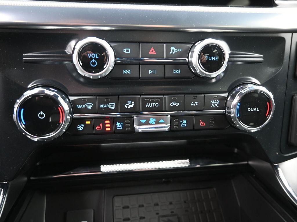 new 2025 Ford F-150 car, priced at $78,370