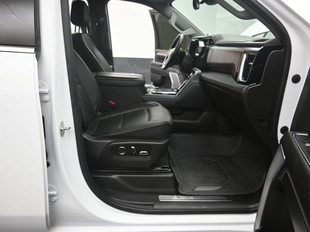 used 2024 GMC Sierra 2500 car, priced at $68,980