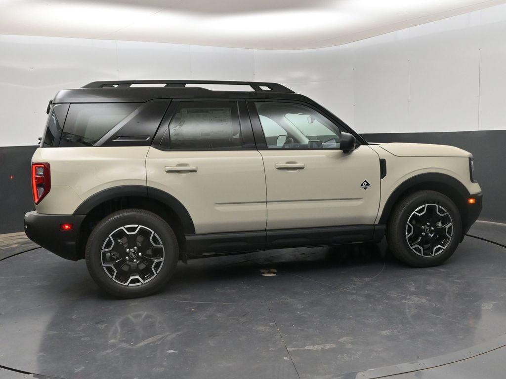 new 2025 Ford Bronco Sport car, priced at $40,880