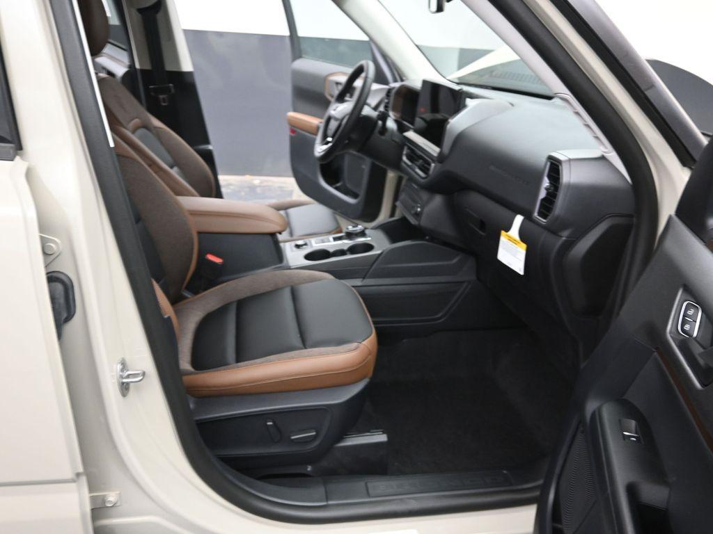 new 2025 Ford Bronco Sport car, priced at $40,880