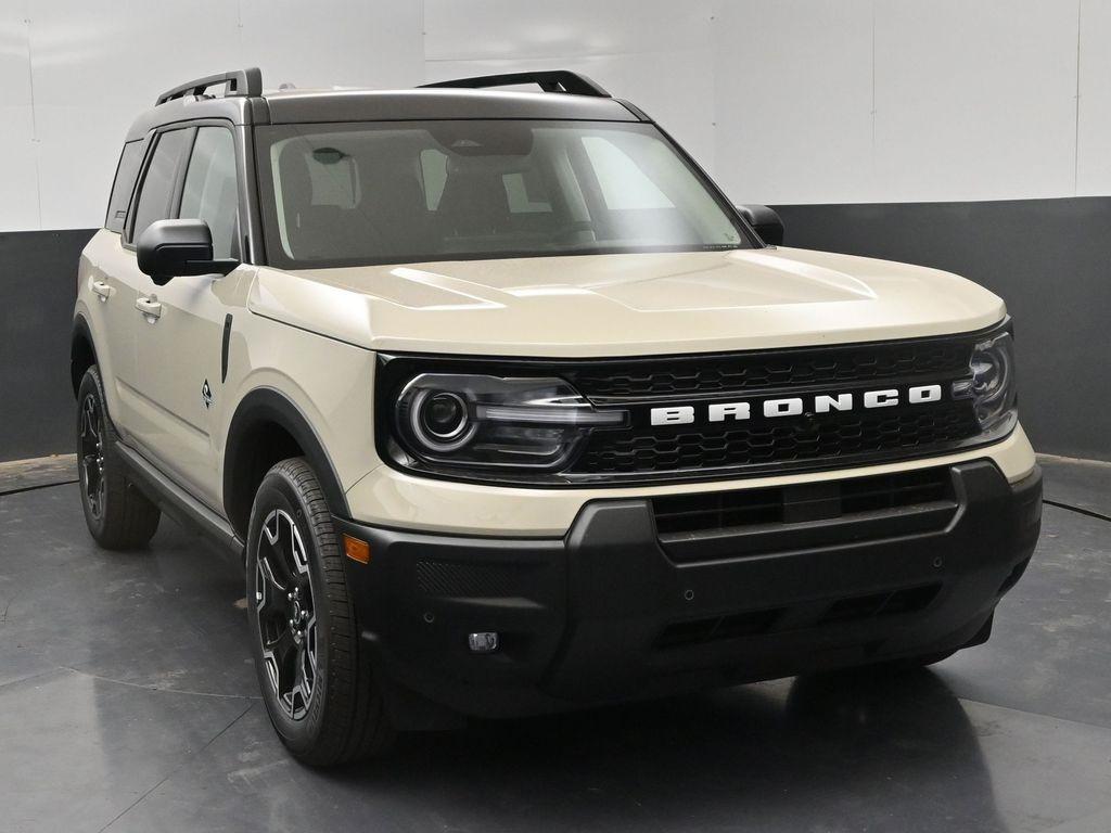 new 2025 Ford Bronco Sport car, priced at $40,880