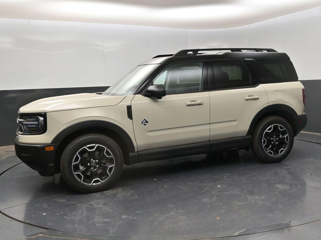 new 2025 Ford Bronco Sport car, priced at $40,880