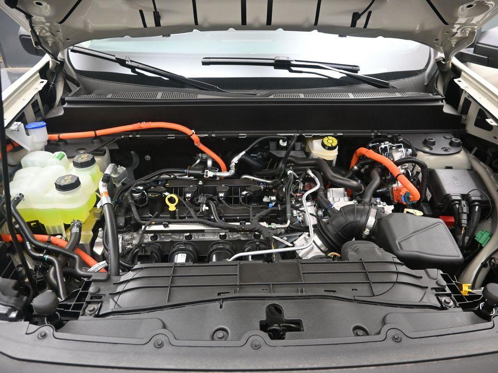 new 2025 Ford Maverick car, priced at $32,340