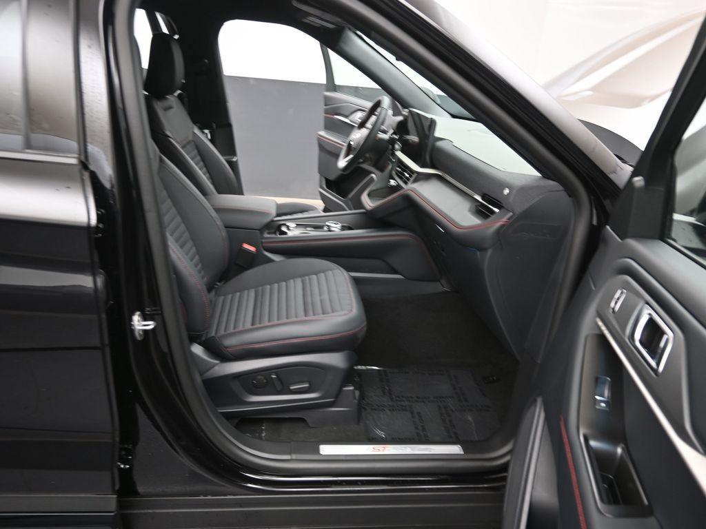 new 2026 Ford Explorer car, priced at $49,960