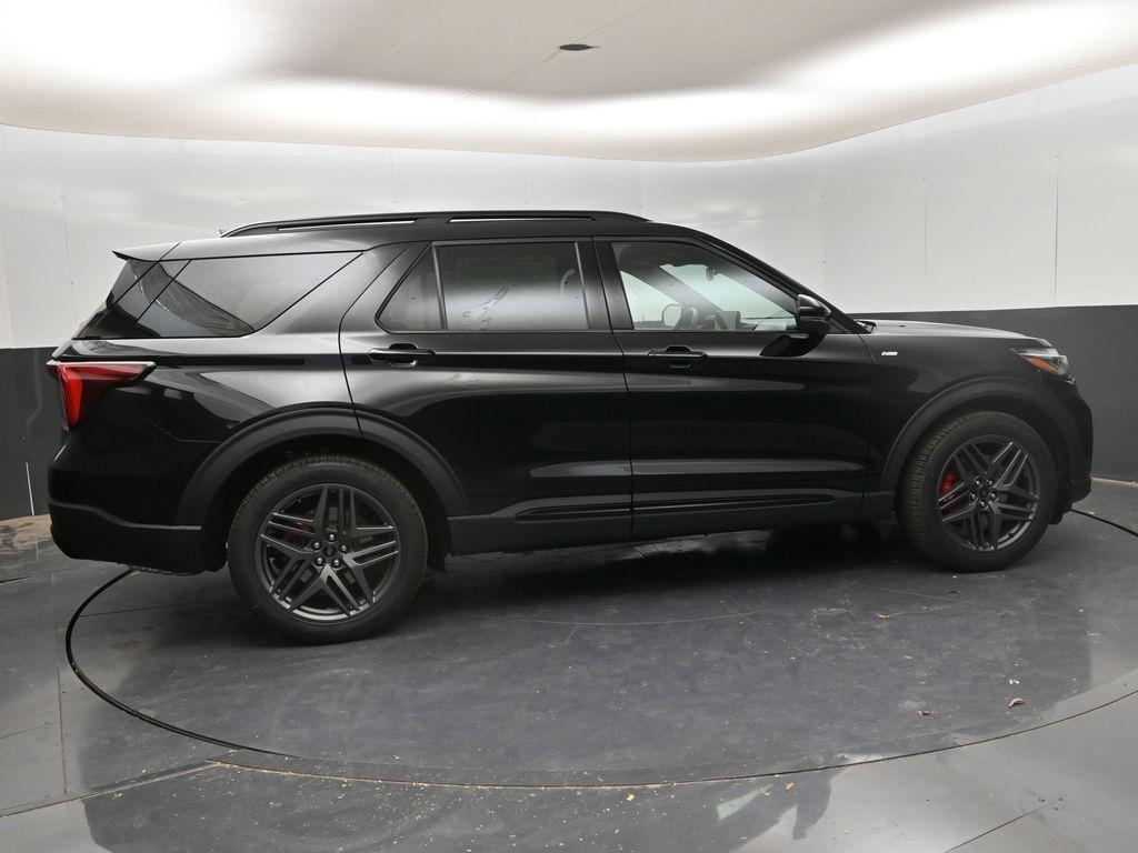 new 2026 Ford Explorer car, priced at $49,960