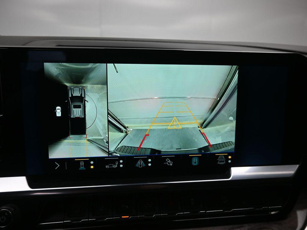 used 2025 Chevrolet Silverado 2500 car, priced at $68,180