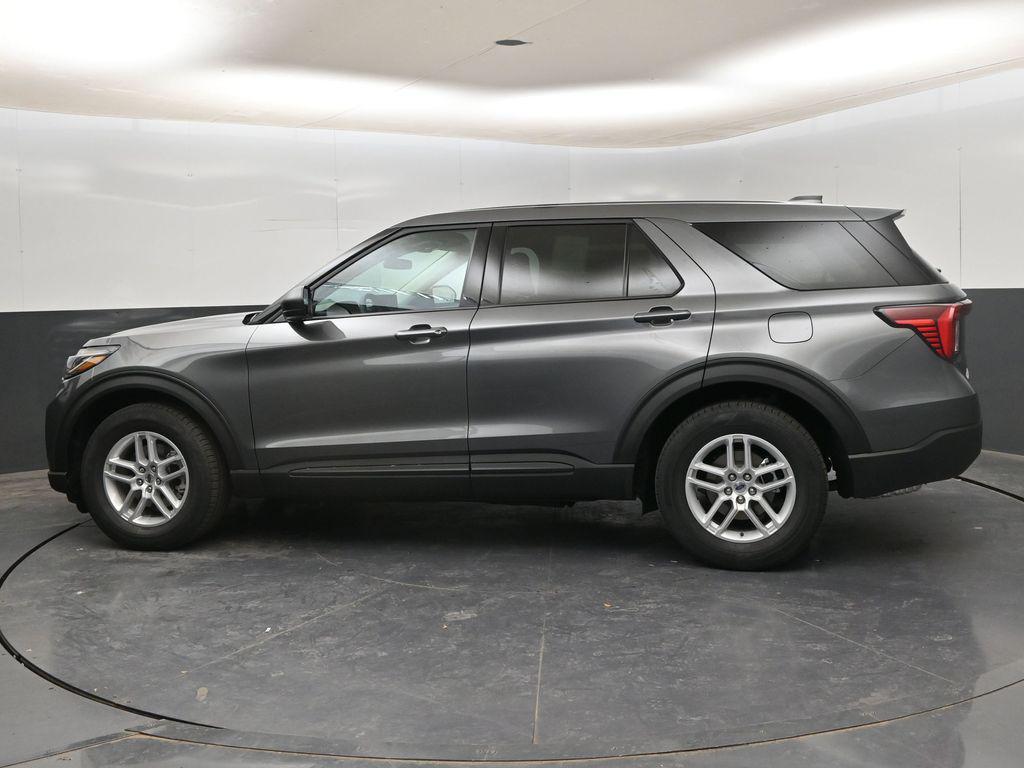 new 2026 Ford Explorer car, priced at $40,660