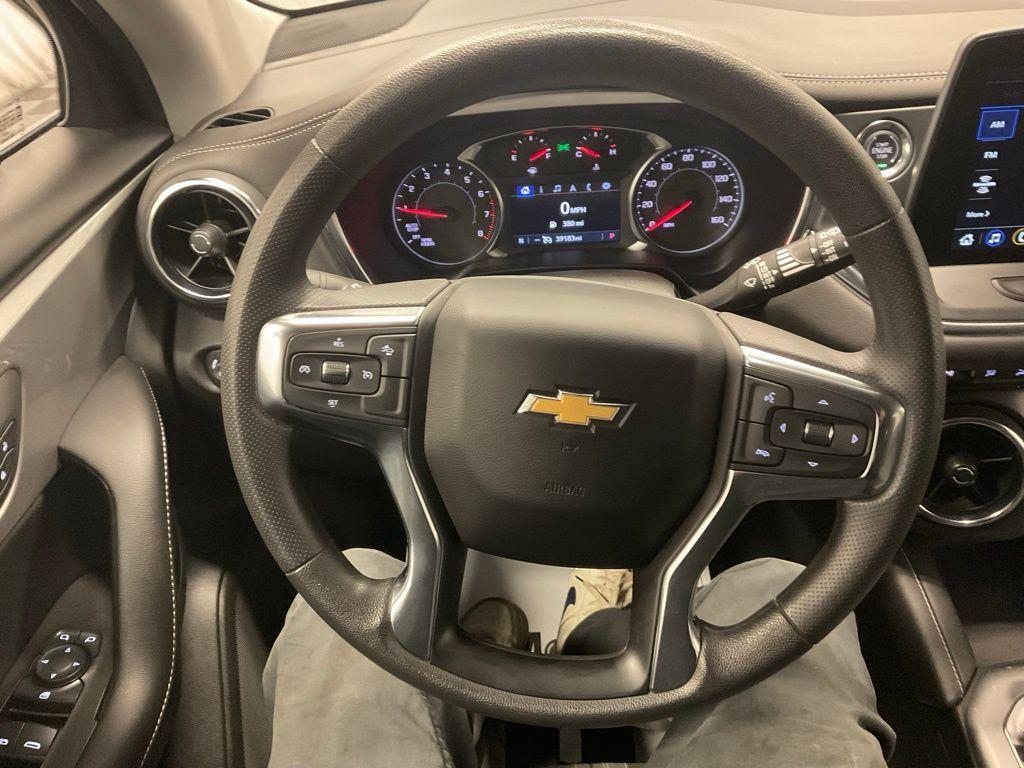 used 2025 Chevrolet Blazer car, priced at $25,997