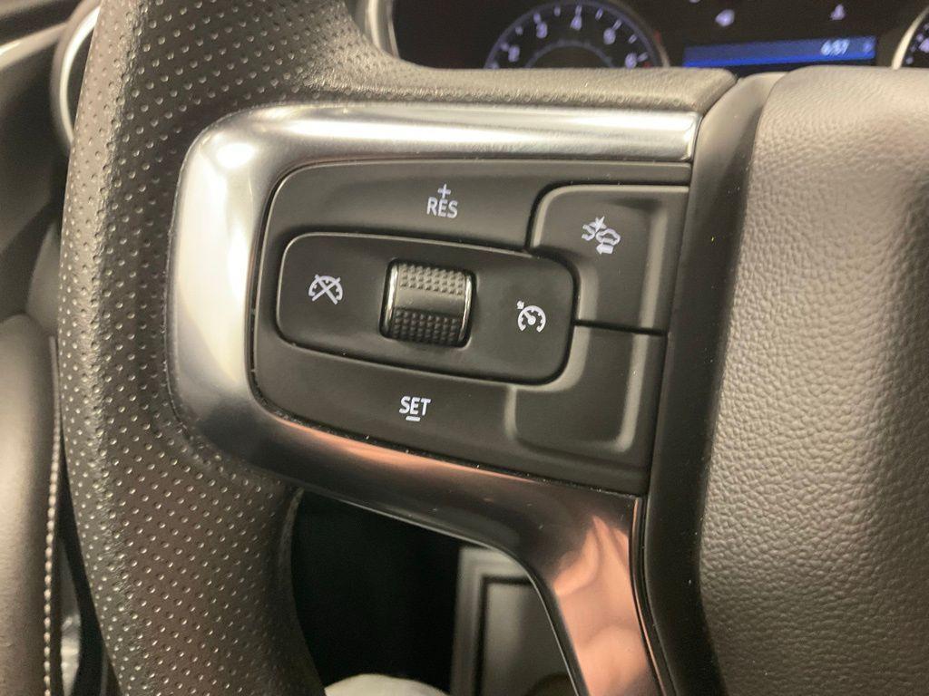 used 2025 Chevrolet Blazer car, priced at $25,997