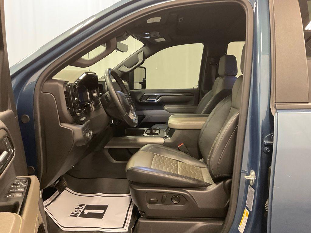 used 2024 Chevrolet Silverado 2500 car, priced at $63,804