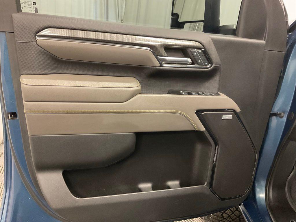 used 2024 Chevrolet Silverado 2500 car, priced at $63,804