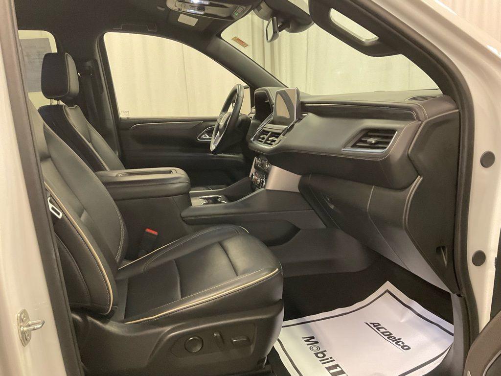 used 2024 GMC Yukon XL car, priced at $53,498