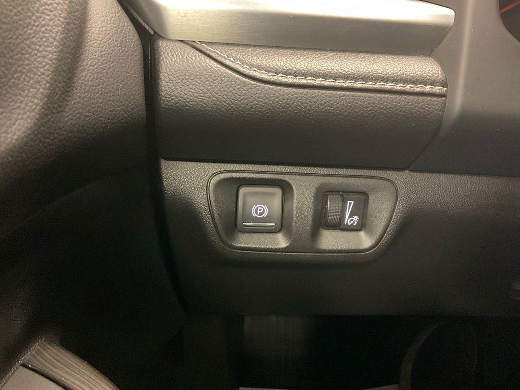 used 2023 GMC Acadia car, priced at $22,787