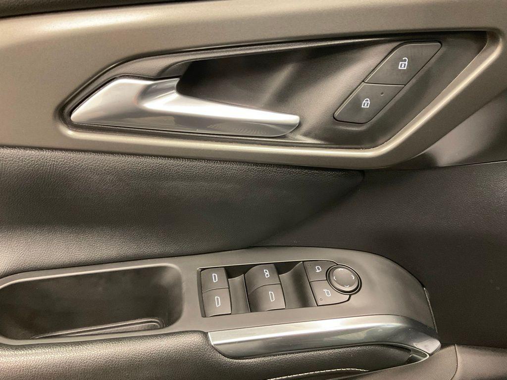 used 2024 Chevrolet Traverse car, priced at $34,997