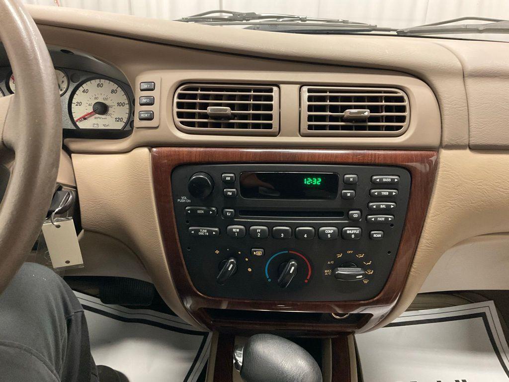 used 2007 Ford Taurus car, priced at $3,244