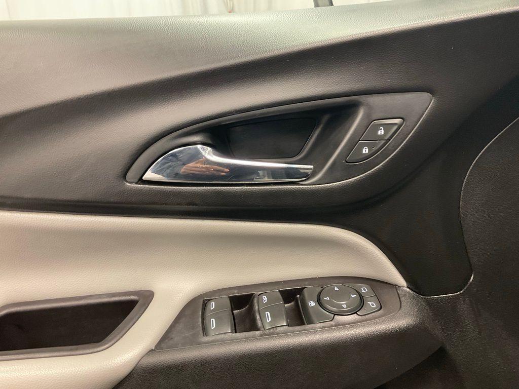 used 2020 Chevrolet Equinox car, priced at $14,687