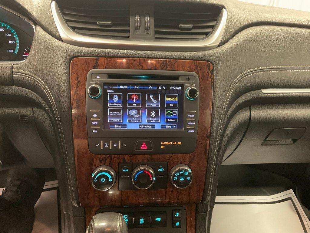 used 2014 Chevrolet Traverse car, priced at $5,997