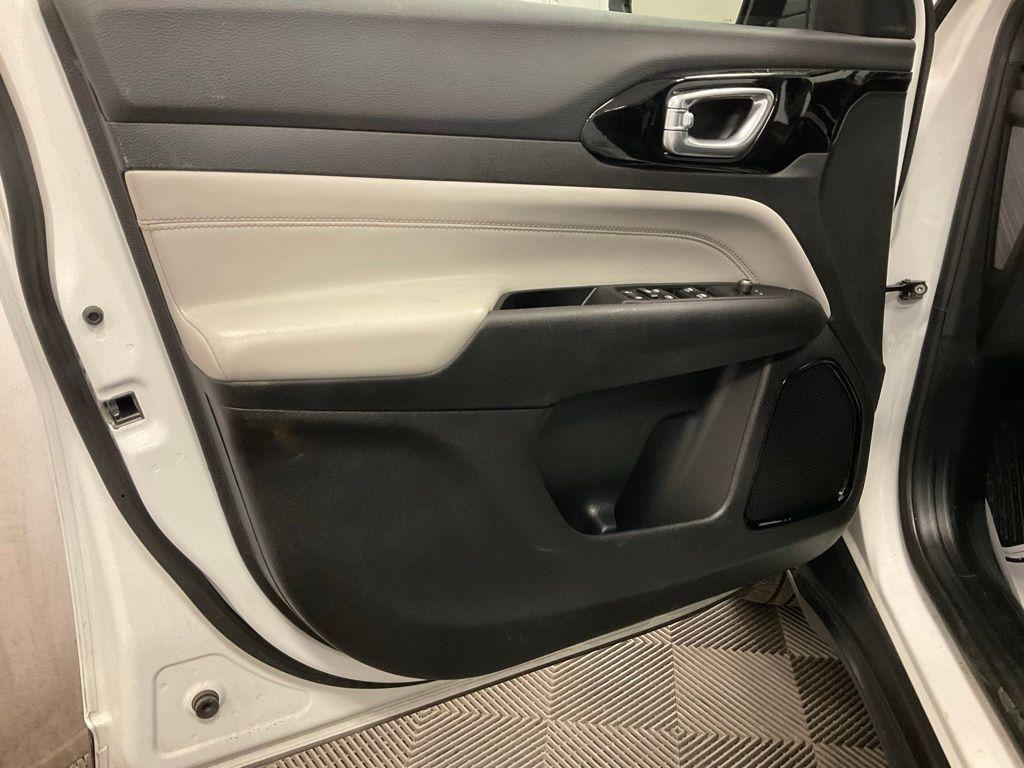 used 2025 Jeep Compass car, priced at $24,698