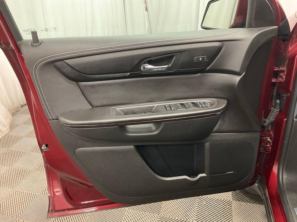 used 2017 Chevrolet Traverse car, priced at $11,290