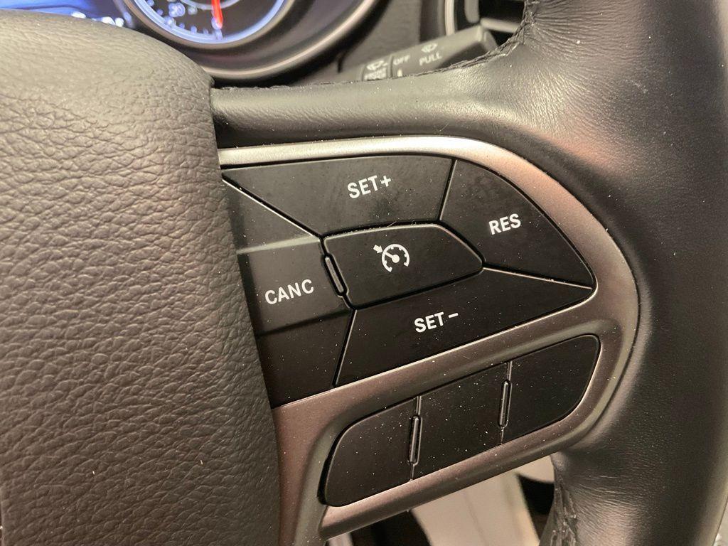 used 2019 Jeep Cherokee car, priced at $13,498