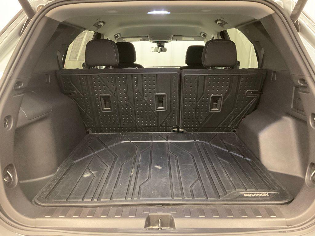 used 2024 Chevrolet Equinox car, priced at $23,997