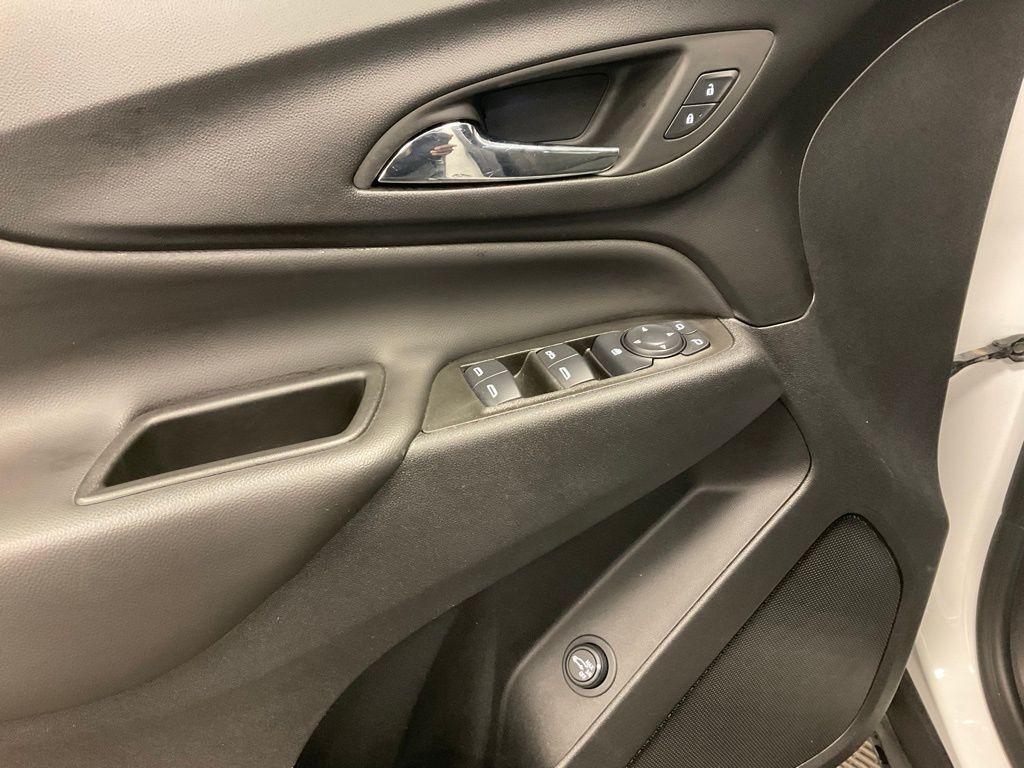 used 2024 Chevrolet Equinox car, priced at $19,997